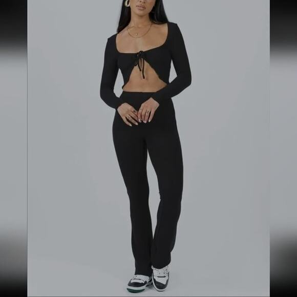 Princess Polly Iris set. Black. Matching Set. Good Stretch. Size 6. New - Picture 1 of 11